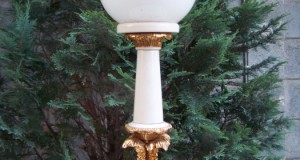 superba  lampa bronz-metal  cu email h 68 cm