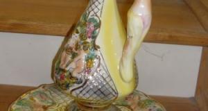 Platou si carafa ceramica  Capodimonte