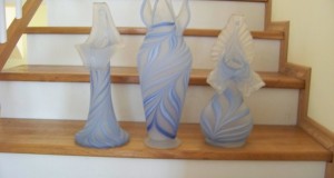 impozante 3 vaze sticla lucrata manual-46,42,40 cm