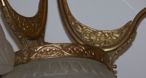 lustra-candelabru  vintage alama,sticla mata 60 cm