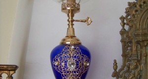 lampa 60 cm sticla albastru cobalt,metal filigran