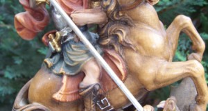 sculptura lemn Sf Gheorghe omorand balaurul h  35 cm