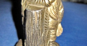 1496-Statuieta veche germana-Copii inscriptionata:Un secret