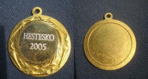 Medalii sportive hipism-calarie Suedia alama aurita si bronz.
