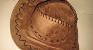 5638-Palarie USA Rancher maro material textile, stare buna.