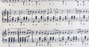 E824-Melodii cu partituri-Micul mester acordeonist.