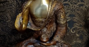 Sculptura Budhha bronz masiv de dimensiuni impresionante
