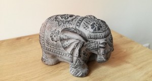 Elefant teracota ceramica cu motive traditionale din India