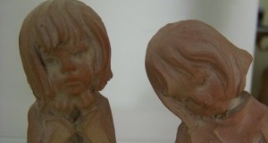 2 statuete ceramica-14 cm