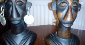 Set Statui africane abanos sculptate 30 cm