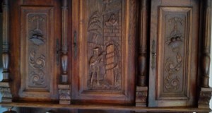 Dulap  antic Renaștere franceză sculptat lemn