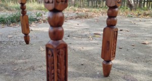 Masa sculptata rustica vintage retro