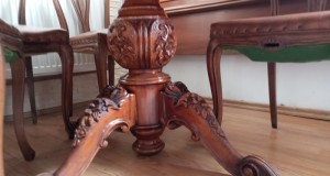 Masa baroc sculptata cu 4 scaune