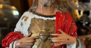 Statuetă religioasă din gips