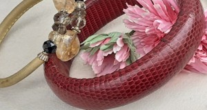 Bratara de designer Bottega Veneta , piele