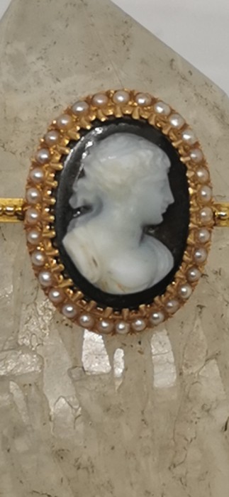 BRASA PERIOADA VICTORIANA CU CAMEE SI PERLUTE BAROQUE
