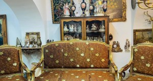 Sofa cu doua fotolii stil Baroc
