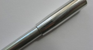 Tigaret telescopic, modern, confectionat integral din metal