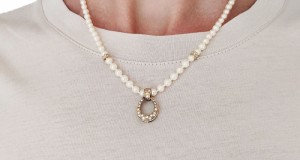 colier perle cu elemente aur si diamante, certif.