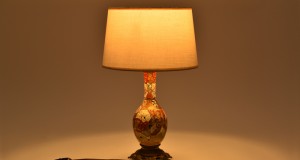 Veioza Satsuma cu suport din bronz 019659