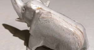 Elefant de epocă sculptat manual - piatră de stâncă de cuarț onix - trunchi norocos