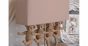 Lampa de masa cu patru ursuleti CW034