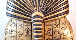 sculptura bust Tutankamon obiect decorativ