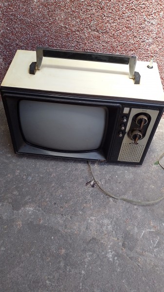 Televizor vechi colecție portabil jvc