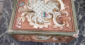 cahla, kachel, țiglă de sobă majolica