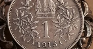 broșă din argint, realizată prin încapsularea unei monede istorice 1 Coroană 1915