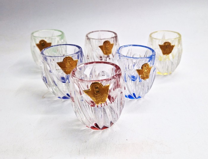 Set 6 Pahare vtg Shot Aperitiv Palinca Cristal presat multicolor 5 cm nefolosite Set 6 Pahare vtg Shot Aperitiv Palinca Cristal presat multicolor 5 cm nefolosite