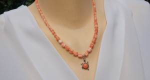 COLIER CORAL TESTOASA ARGINT