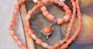 COLIER CORAL TESTOASA ARGINT