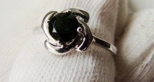 925 Inel Argint masura 19 Cu Peridot (26)