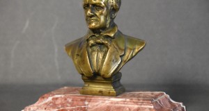 Richard Wagner (compozitor german) bust statueta din bronz pe suport de marmura
