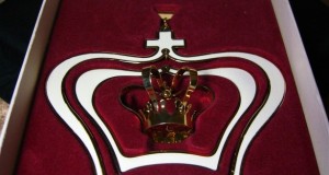 Ornament Craciun super lux, Royal Copenhagen placat aur 24K