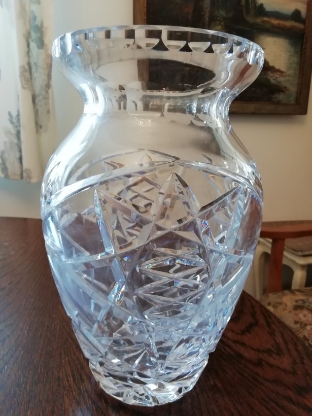 Vaza mare din cristal masiv
