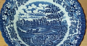 Doua castroane Hostess-Tableware-England-OLD-COUNTRY-CASTLES