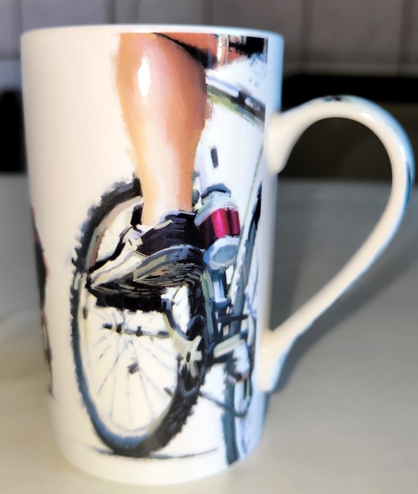 Cană LESSER PAVEY WORCESTER `CYCLING` DESIGNĂ DE RICHARD MACNEIL STUDIO LTD. Cană LESSER PAVEY WORCESTER `CYCLING` DESIGNĂ DE RICHARD MACNEIL STUDIO LTD.