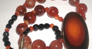 colier pietre naturale carneol cu pandantiv oval