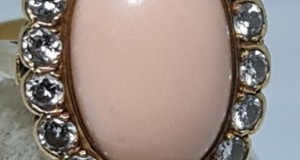 INEL VECHI AUR CU CORAL  NATURAL SI DIAMANTE