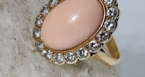 INEL VECHI AUR CU CORAL  NATURAL SI DIAMANTE