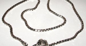colier cu pandantiv  charm  cu pietre semipretioase  model Pandora