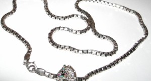 colier cu pandantiv  charm  cu pietre semipretioase  model Pandora