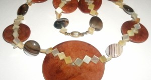 colier pietre agate si sidef cu pandantiv piatra agat,vintage