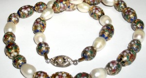 colier antic oriental perle naturale si elemente cloisonne ,email cu aur