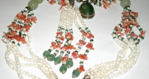 colier  antic oriental 5 siraguri cu coral sidef si jad cu pandantiv ,argint