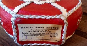 RAR   1953 Marijan Badel Bosanska Sljivovica Rakia Zagreb Yugoslavia