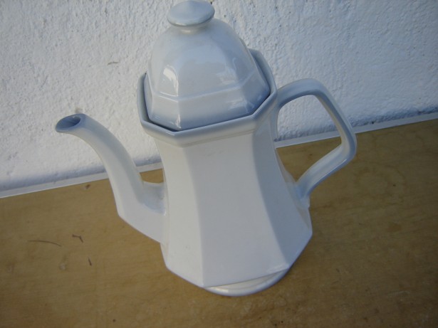 Ceainic din portelan 3