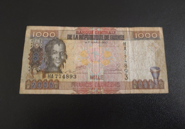Bancnota 1000 francs Guineea
